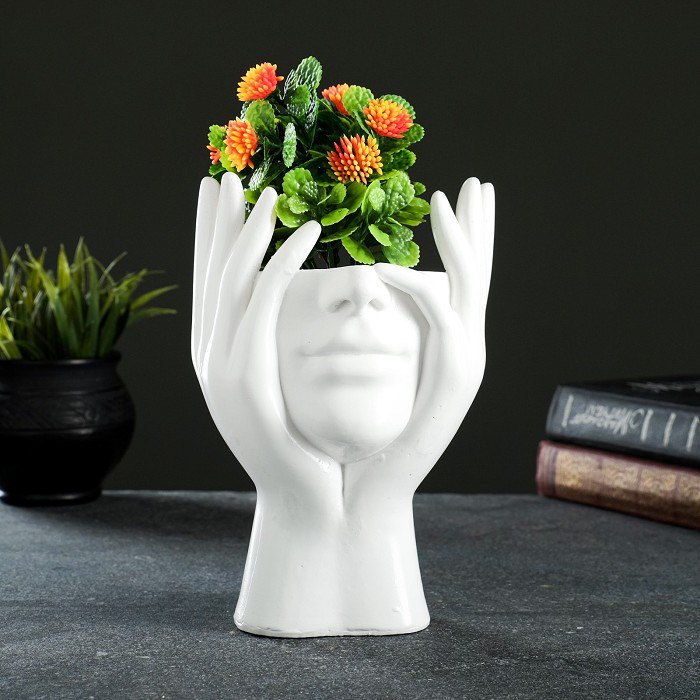 ایده هایی برای گلدان در روی میزهای خانه و دفاتر